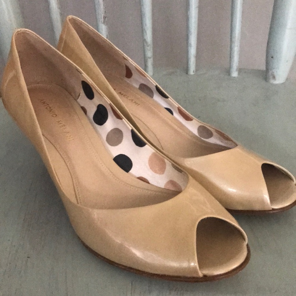 Size 10m Antonio Melani.